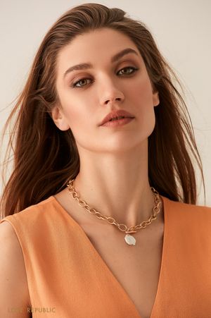 Шейное украшение