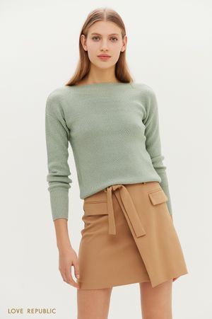 

Мягкий джемпер с вырезом под горло и блеском