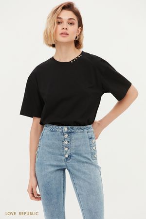 

Oversize футболка с декором