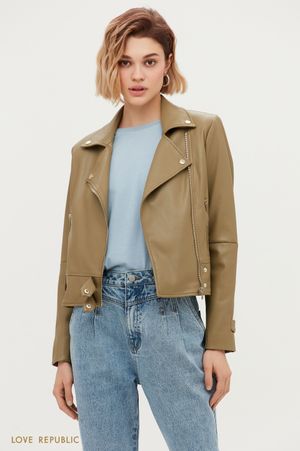 

Куртка-косуха на заклёпках оливкового оттенка