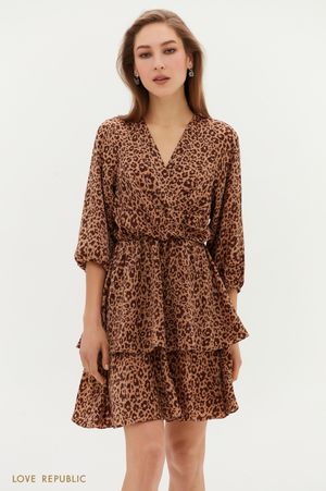 

Платье-мини с оборками на подоле