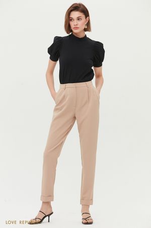 

Классические брюки средней посадки