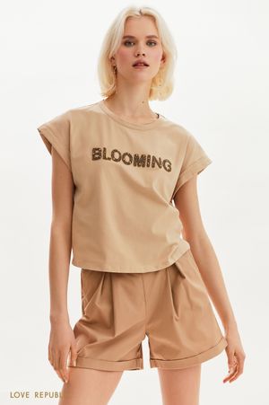 

Футболка с открытой спиной Blooming
