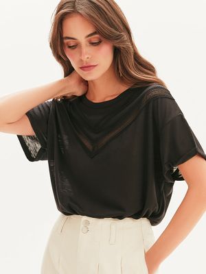 

Oversize футболка с перфорацией