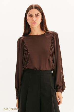 

Блузка с широкими рукавами