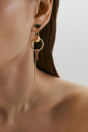 

Длинные серьги с подвесками