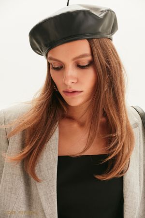 

Берет из экокожи