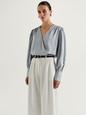 

Короткая блузка на запах