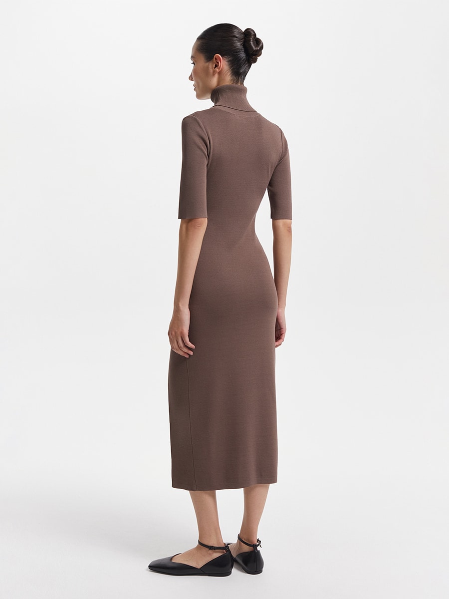 Трикотажное платье