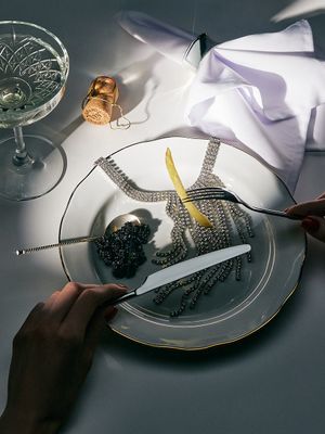 

Колье со стразами