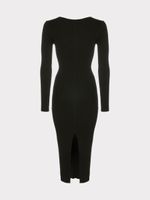 Трикотажное платье с вырезом