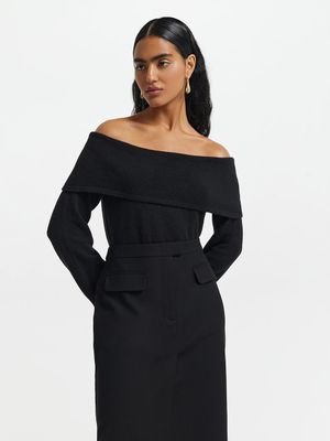 

Джемпер с открытыми плечами