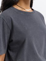 Футболка с вареным эффектом