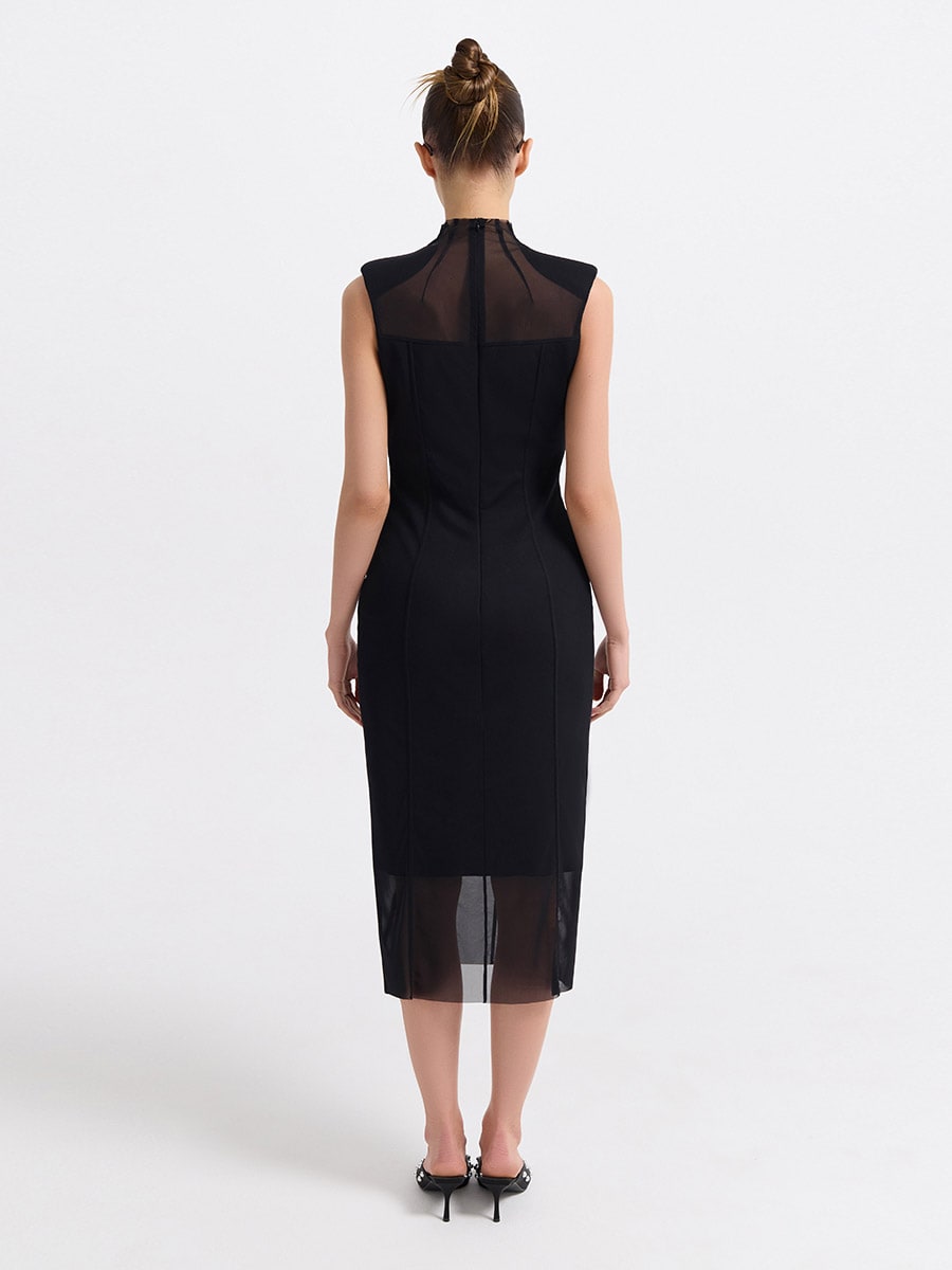 Полупрозрачное платье из сетки