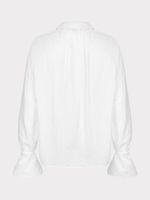 Блузка с расклешенными манжетами