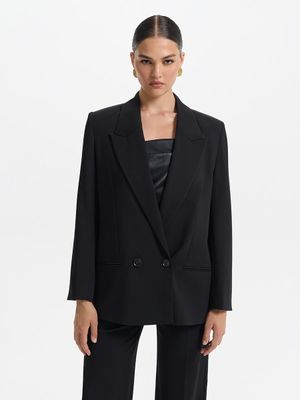 

Двубортный жакет прямого кроя