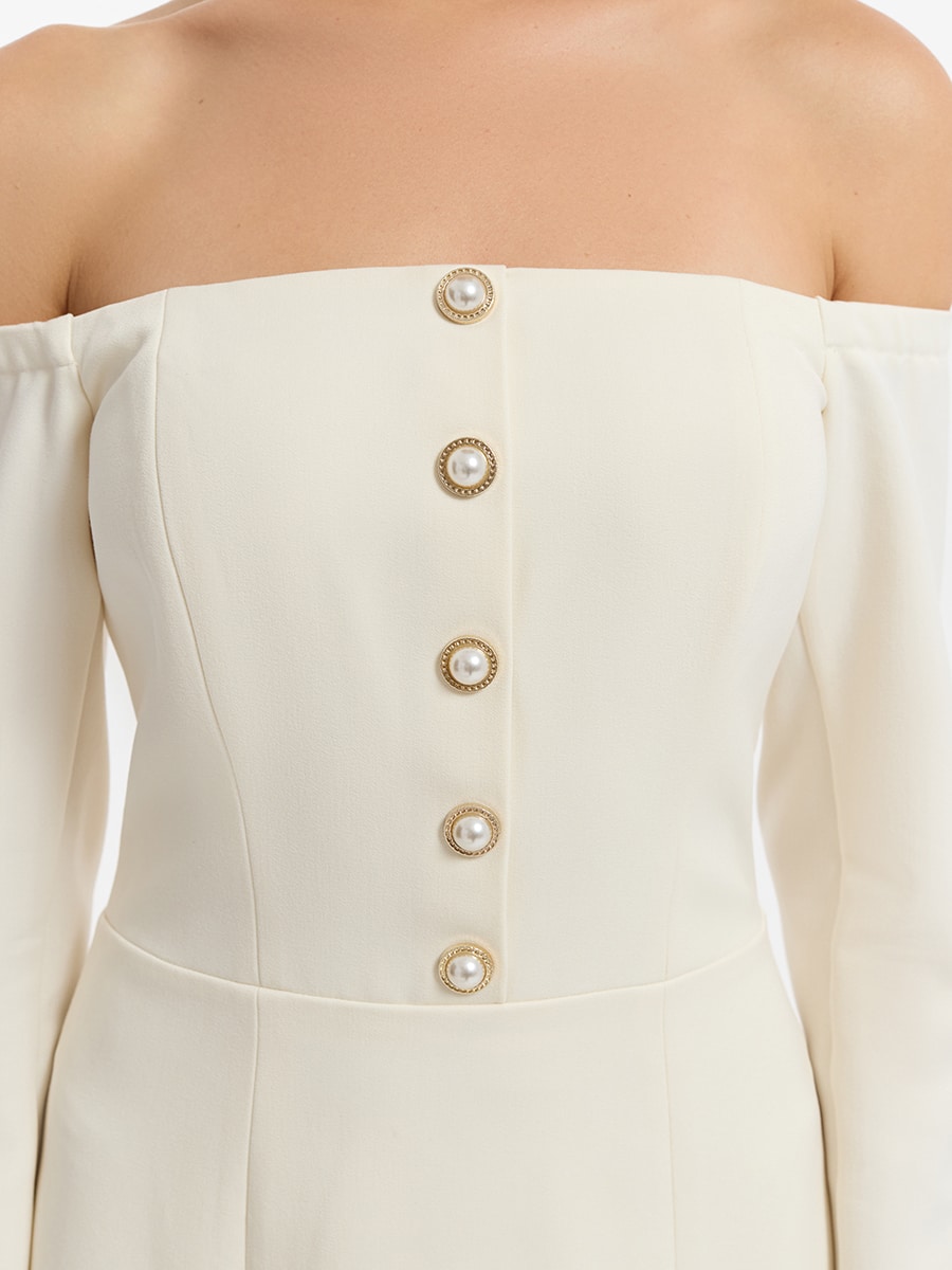 Платье мини с открытыми плечами