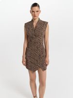 Платье мини приталенного кроя