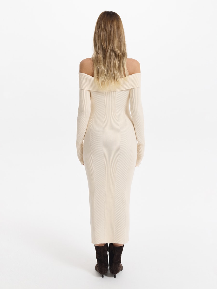 Трикотажное платье миди