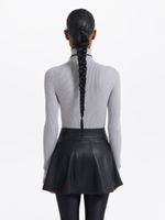 Водолазка в рубчик