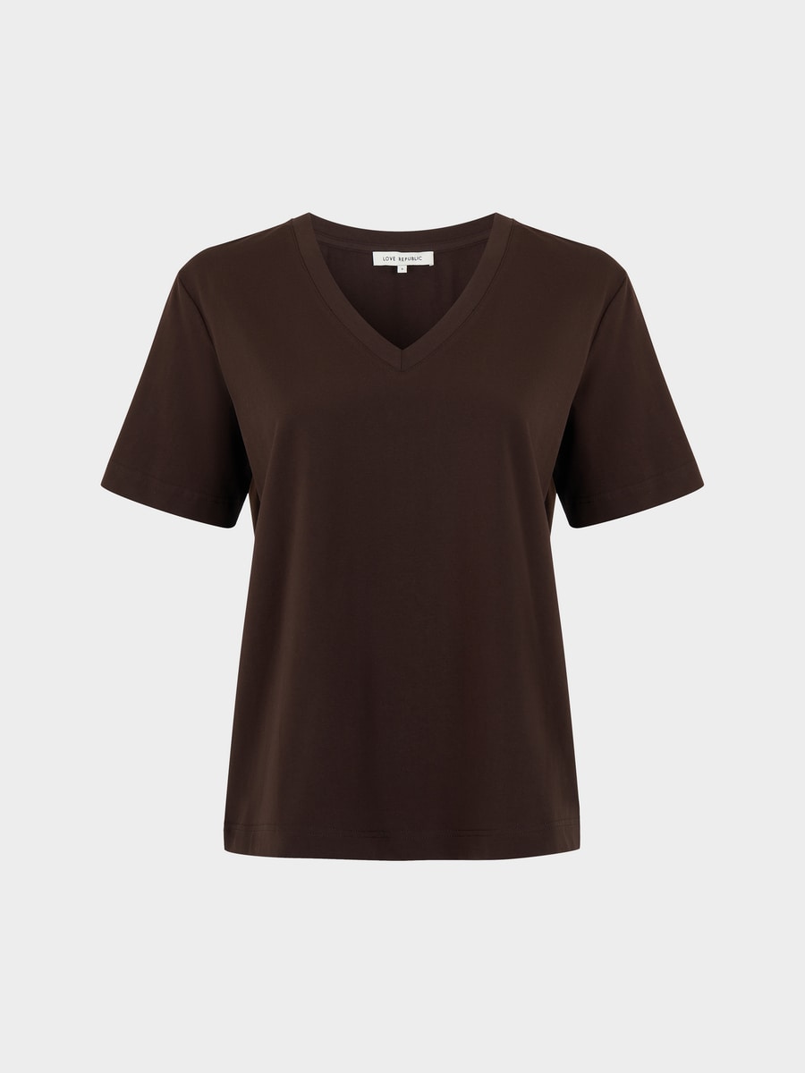 Футболка c V-вырезом