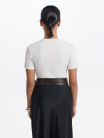 Футболка прилегающего кроя