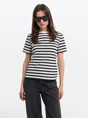 

Футболка в полоску