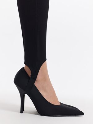 

Легинсы со штрипками