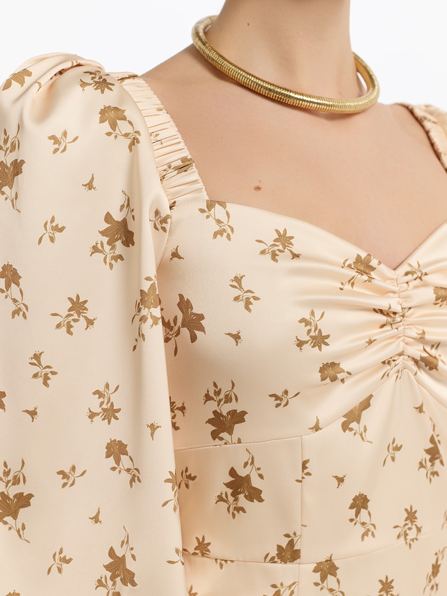 Атласное платье мини 