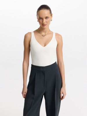 

Боди на бретелях