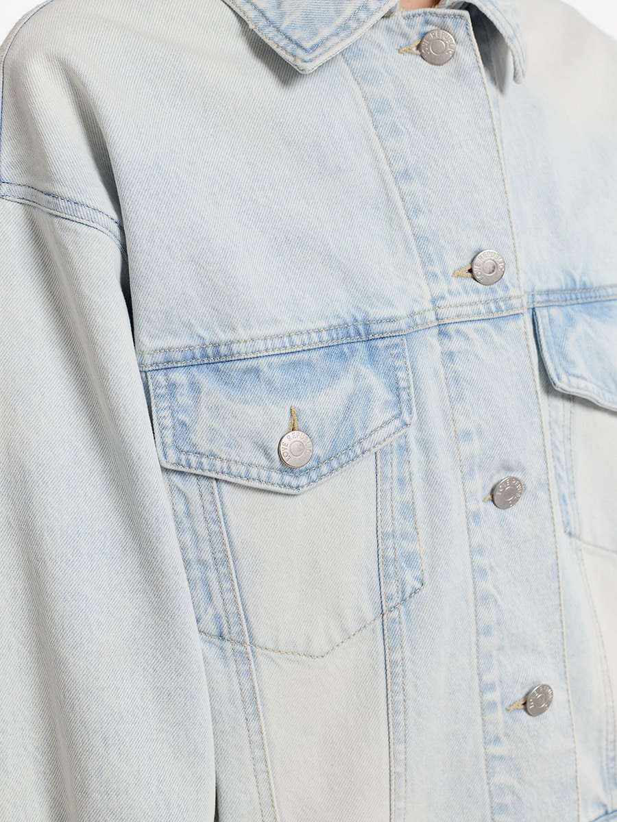 Джинсовая куртка 