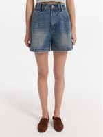 Джинсовые шорты