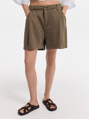 

Джинсовые шорты со льном