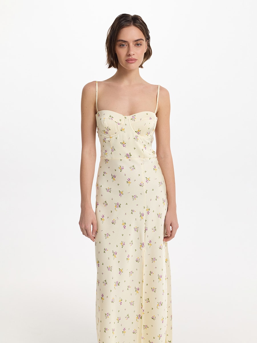 Платье с открытой спиной