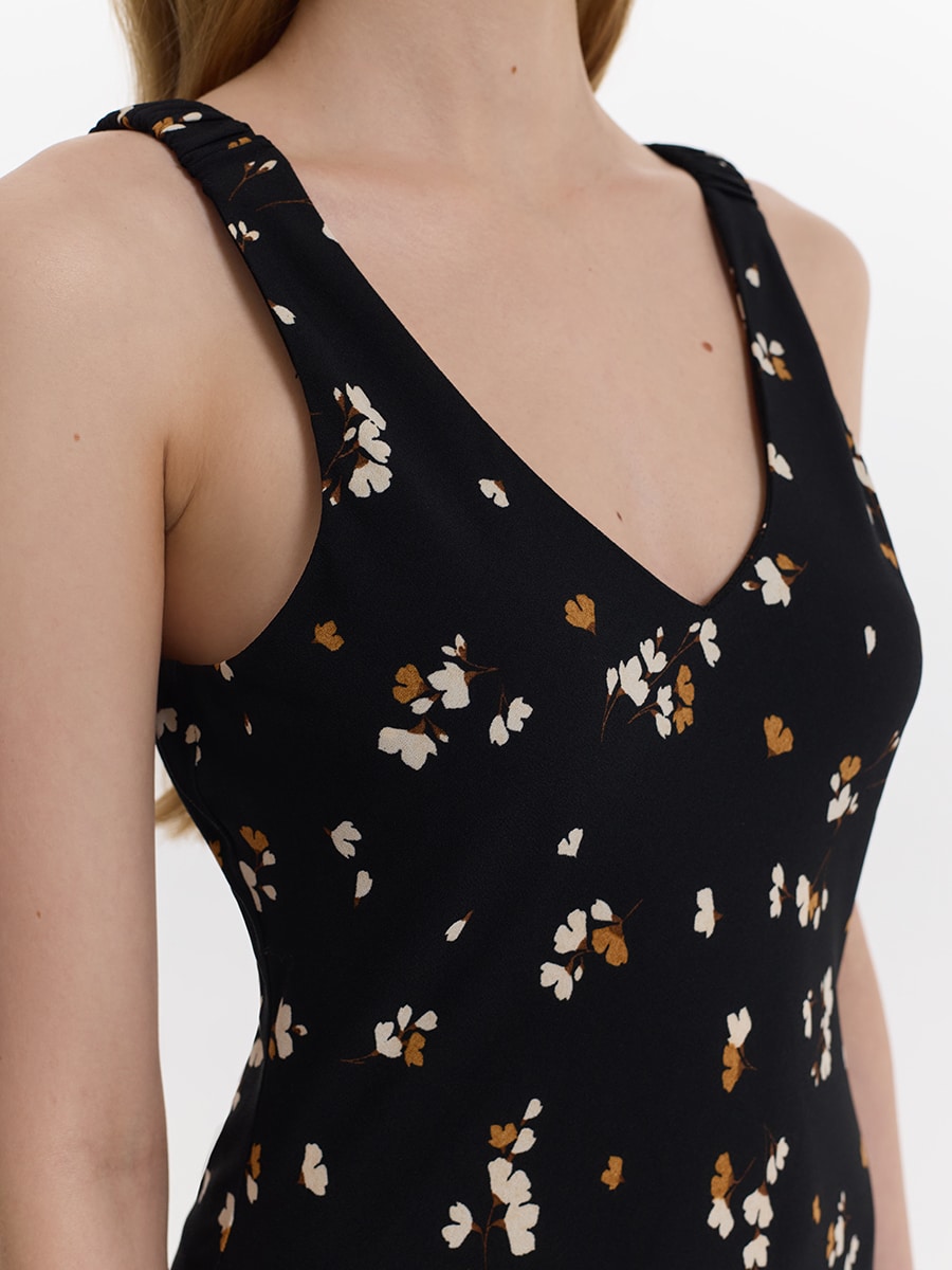 Платье с цветочным принтом