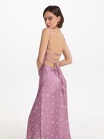 Платье с открытой спиной