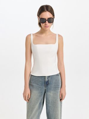 

Топ на бретелях