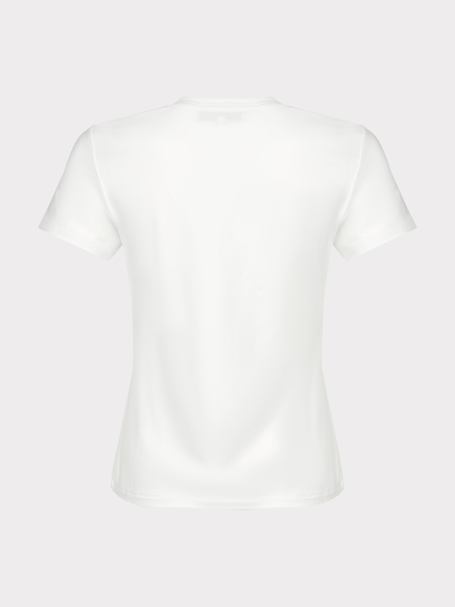 Футболка приталенного кроя