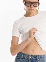 Футболка приталенного кроя