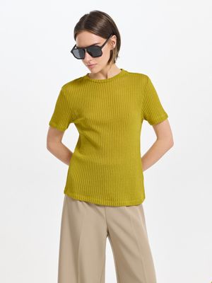 

Футболка из вискозы в рубчик