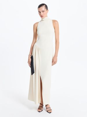 

Платье макси асимметричного кроя