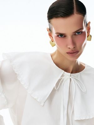 

Блузка из 100% хлопка с широким воротником