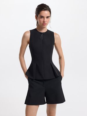 

Топ с баской