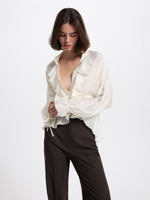 

Блузка из тенселя с воланами