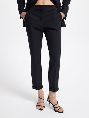 

Брюки зауженного кроя