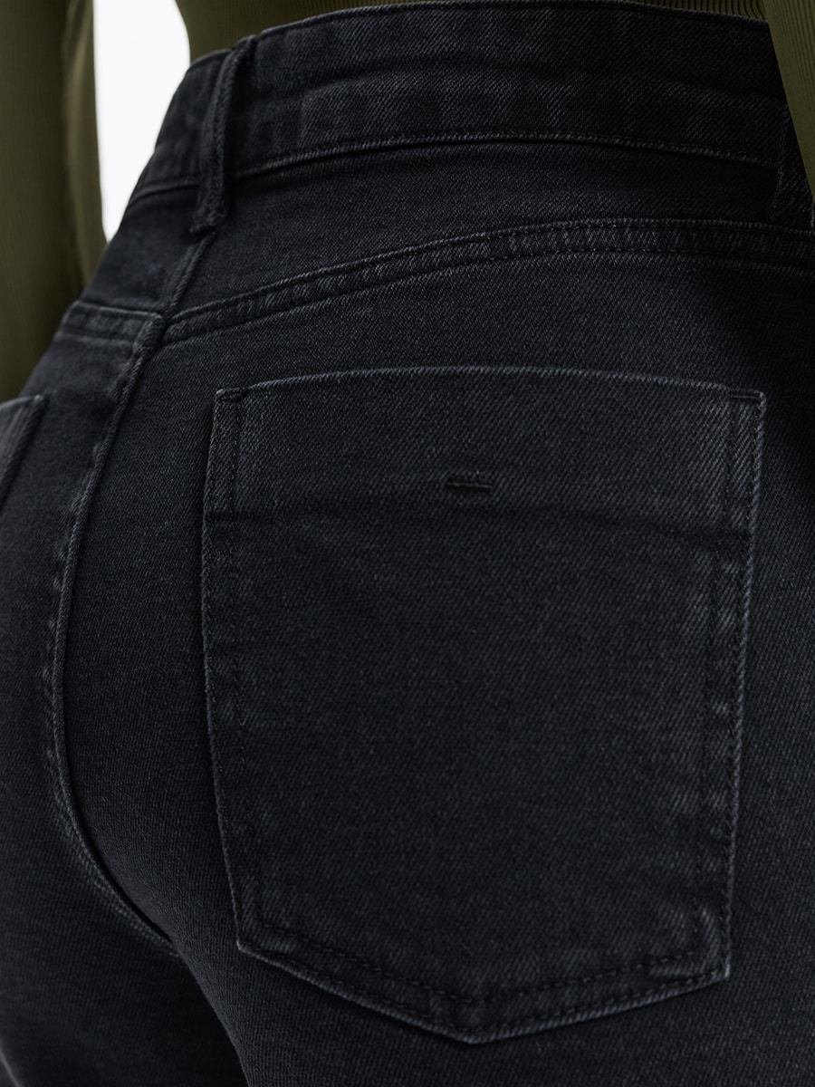 Джинсы Flare fit