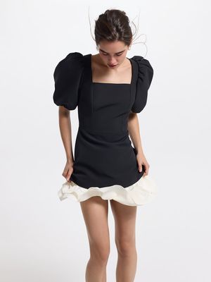 Платье мини с воланами