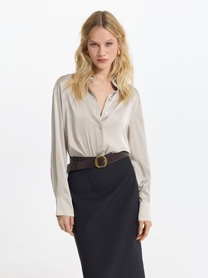 Атласная блузка