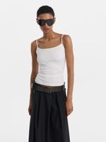 Топ на бретелях