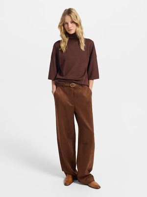 

Брюки свободного кроя из экозамши